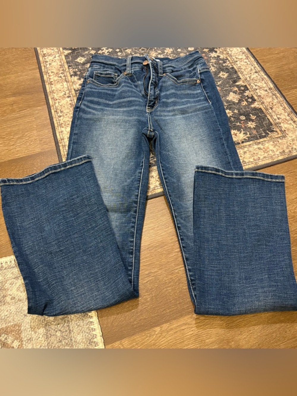Buckle Women's Dark Blue Bbotcut Jeans